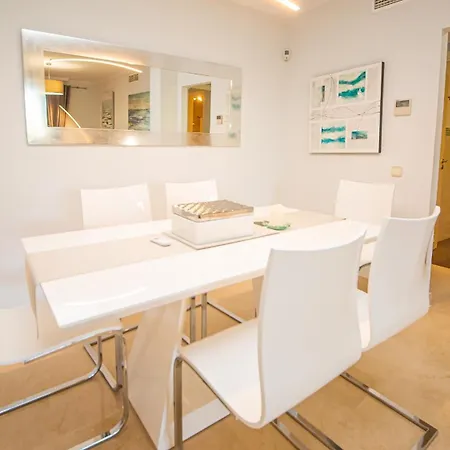 104 아파트 카사레스